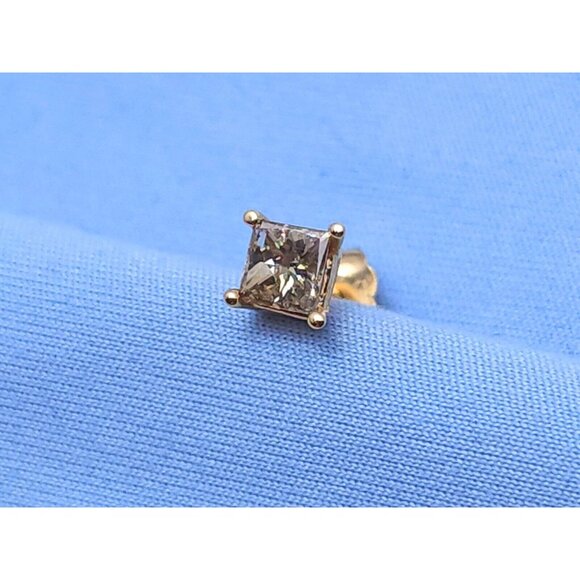 Beautiful 14K Solid Yellow Gold Single Princess Cut Brown Diamond Stud Earring - Picture 1 of 12